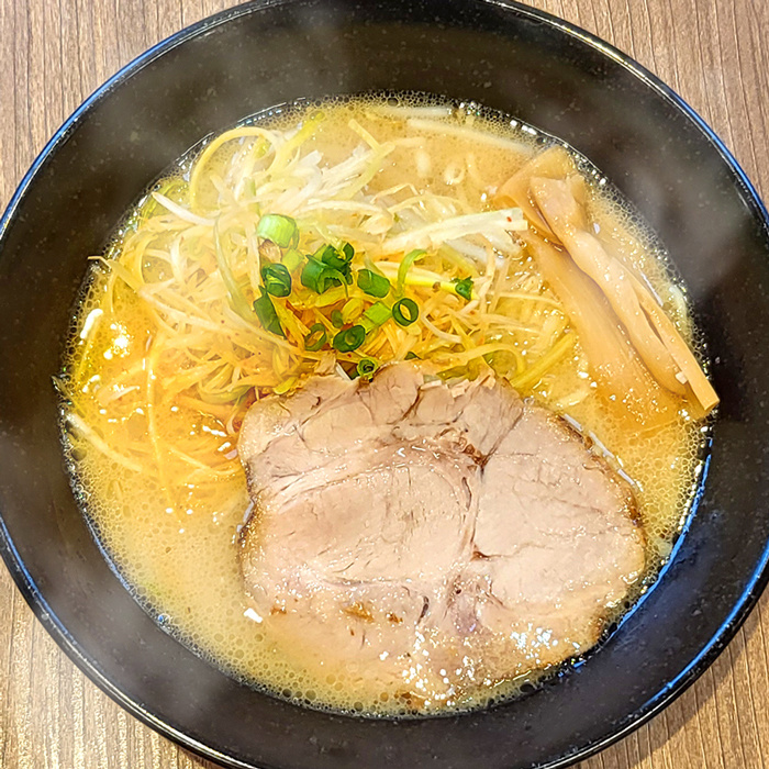 ピリ辛味噌ラーメン