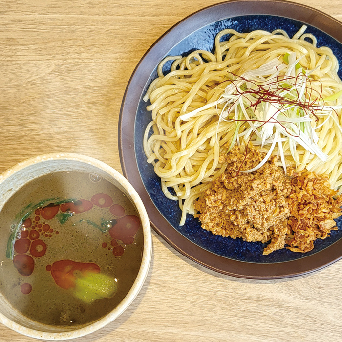 黒胡麻坦坦つけ麺
